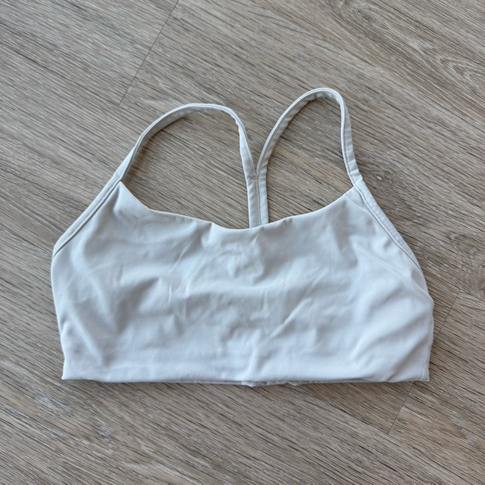 Everyday Light Support Sports Bra - White